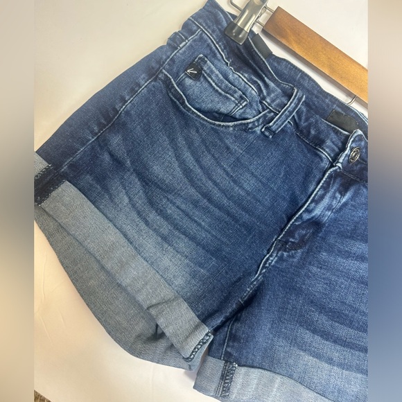 KanCan Stetchy Denim Shorts - Picture 3 of 7